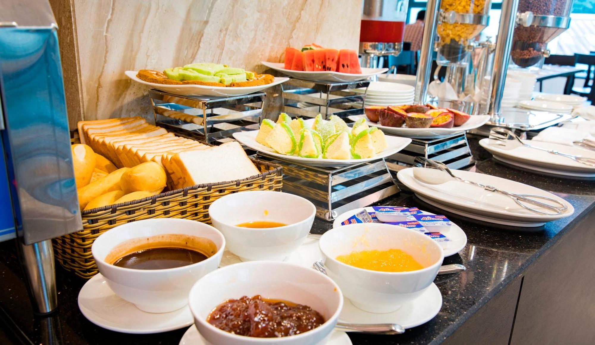 Cct Luxury Hotel Нячанг Экстерьер фото
